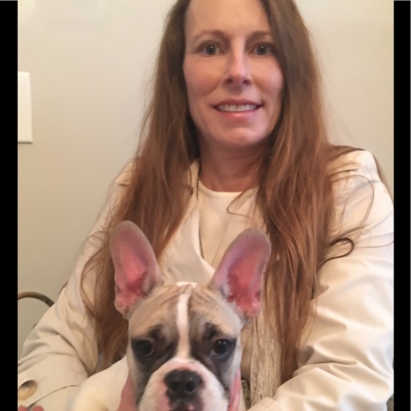 Meet your Posher, Connie - Picture 1 of 1